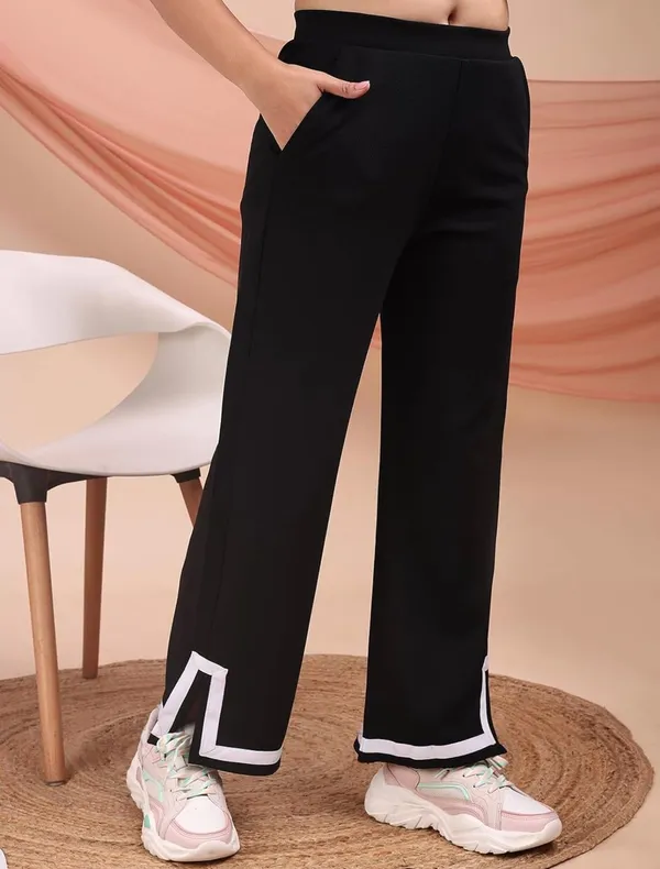 01_WMN'S_BLACK_CORD_SET