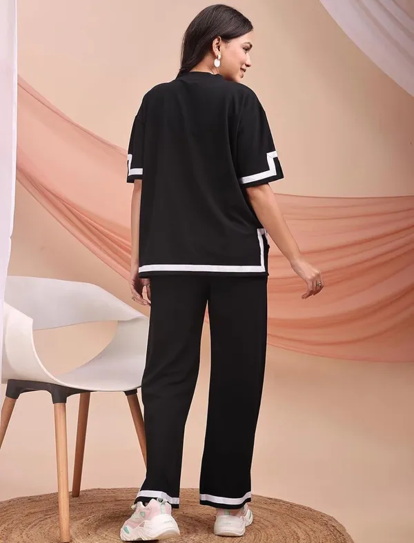 01_WMN'S_BLACK_CORD_SET