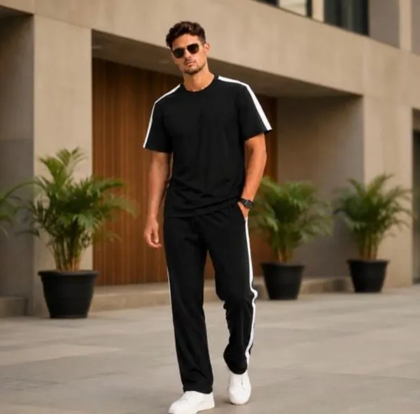 MEN'S_BLACK_SIDE_STRIP_TRACKSUIT