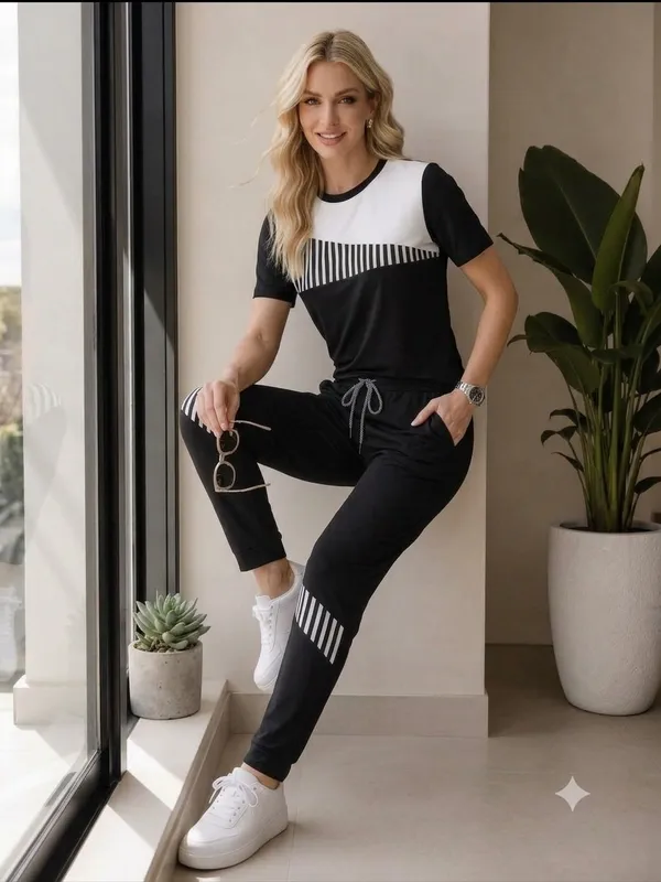 WMN'S_BLACK_CROSS_LINE_TRACKSUIT