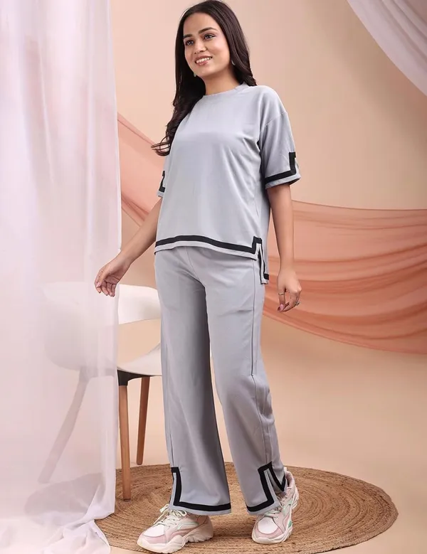01_WMN'S_GREY_CORD_SET