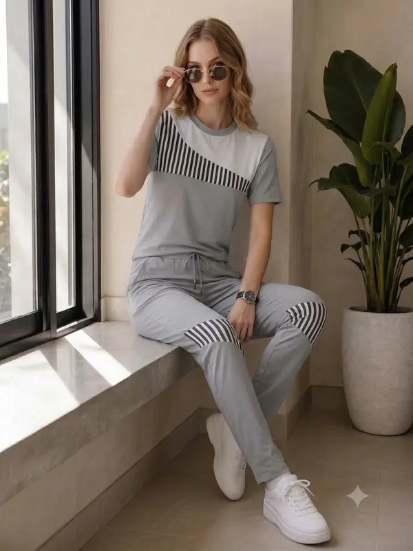 WMN'S_GREY_CROSS_LINE_TRACKSUIT