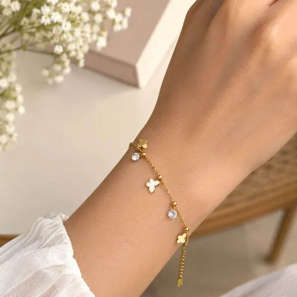 Gold-Tone_Charm_Bracelet_for_Women