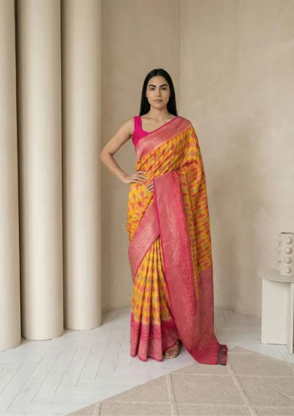 Pink_Printed_Ethnic_Saree_For_Women