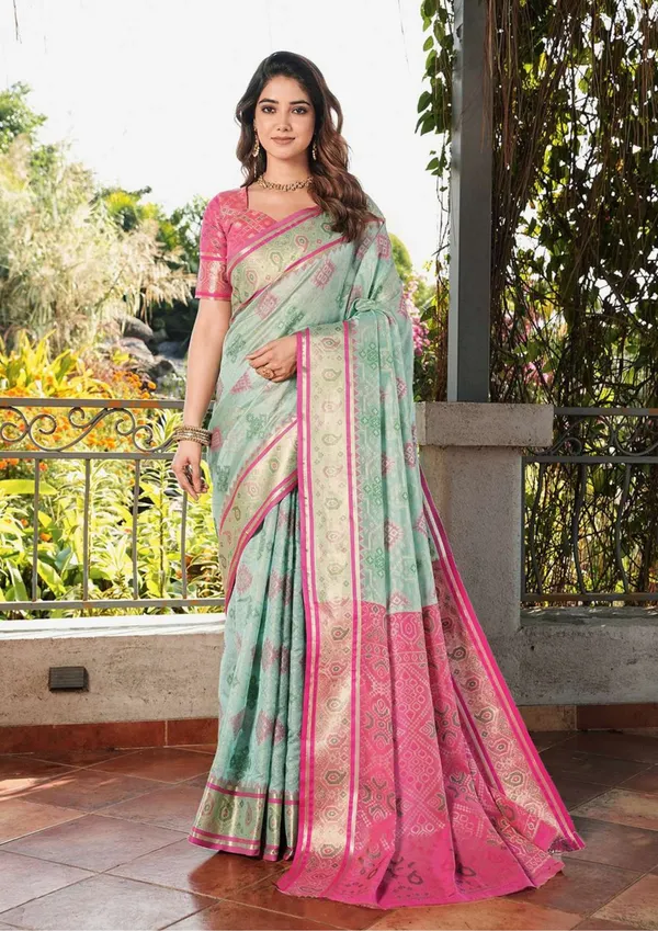 Mint_Green_And_Pink_Printed_Saree_For_Women