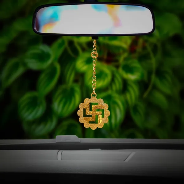 Brass_Car_Hanging