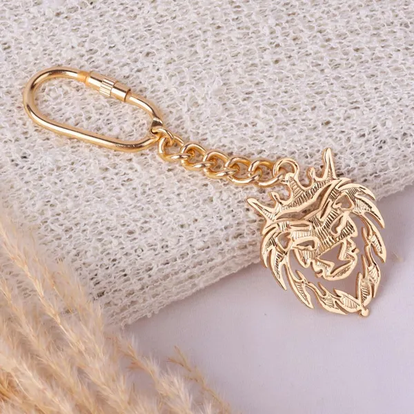 Lion_Keychain_With_Carabiner_Clip