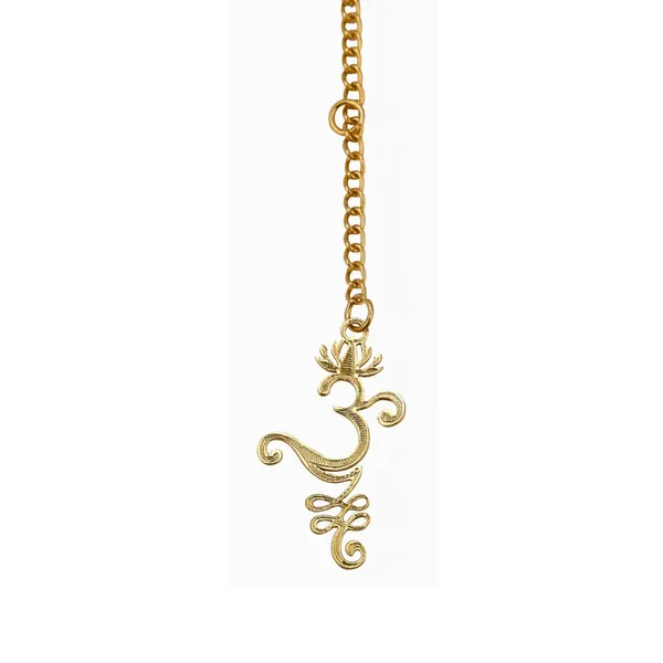 Brass_Chain_Car_Hanging_With_Pendant