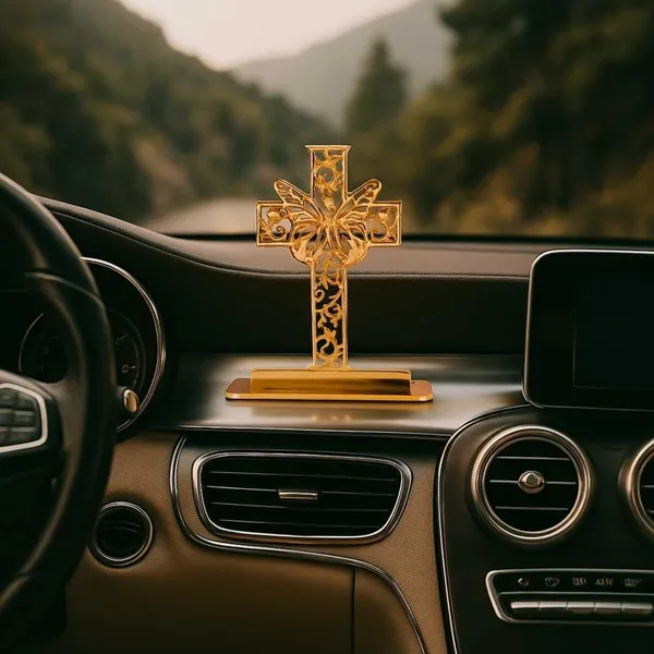 Cross_Car_Dashboard_Ornament