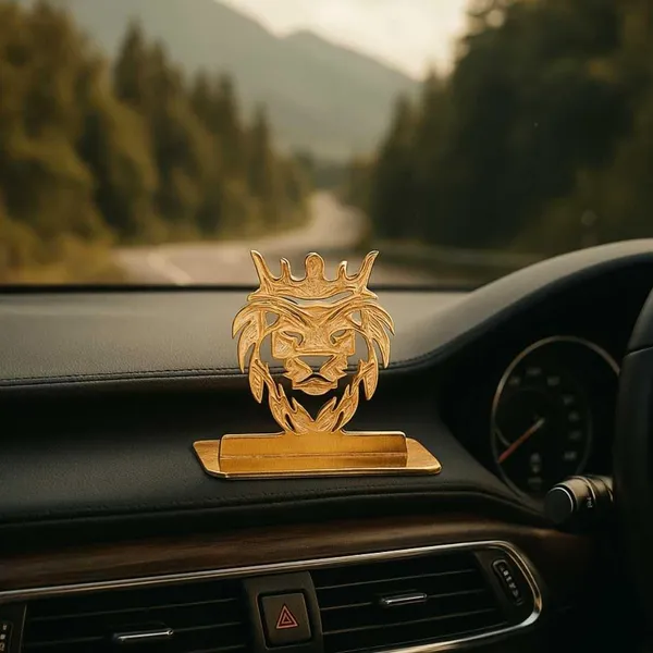 Lion_Car_Dashboard_Ornament