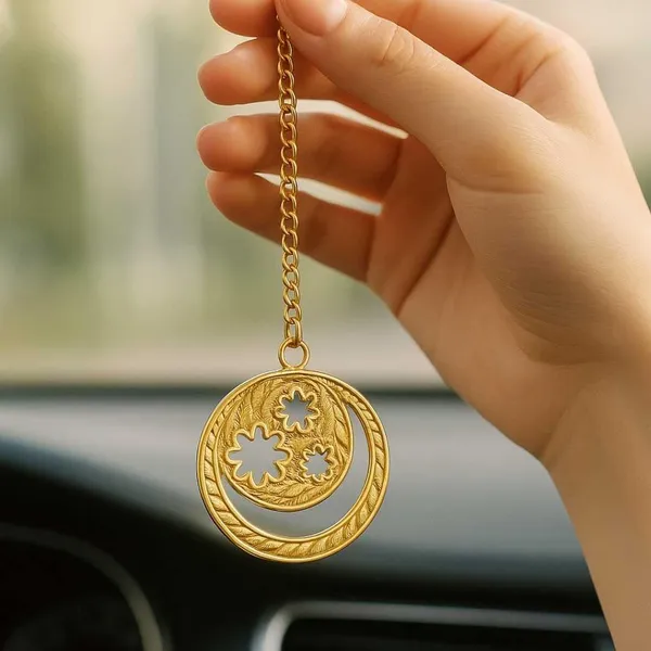 Car_Rearview_Mirror_Ornament