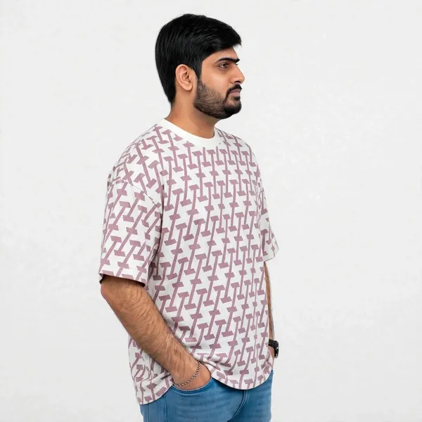White_Geometric_Print_Crew_Neck_Oversized_T_Shirt_For_Men