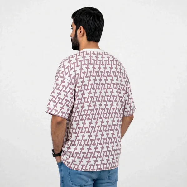 White_Geometric_Print_Crew_Neck_Oversized_T_Shirt_For_Men