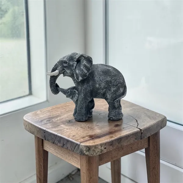 Black_Elephant_Family_Decorative_Figurine