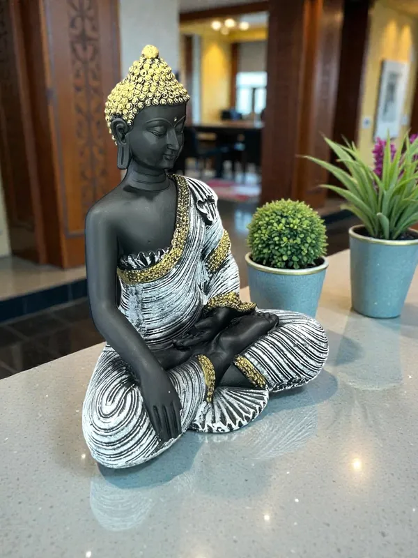 Black_Meditation_Buddha_Decorative_Figurine