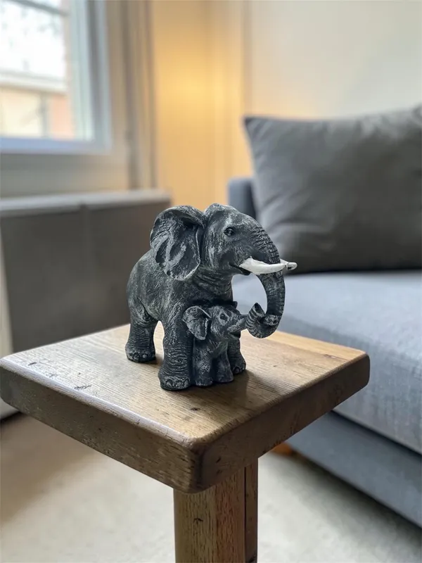 Black_Elephant_Family_Decorative_Figurine