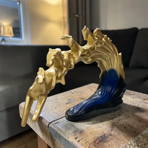 Metallic_Abstract_Horse_Wave_Sculpture
