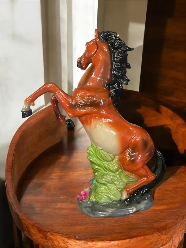 Brown_Rearing_Horse_Decorative_Figurine