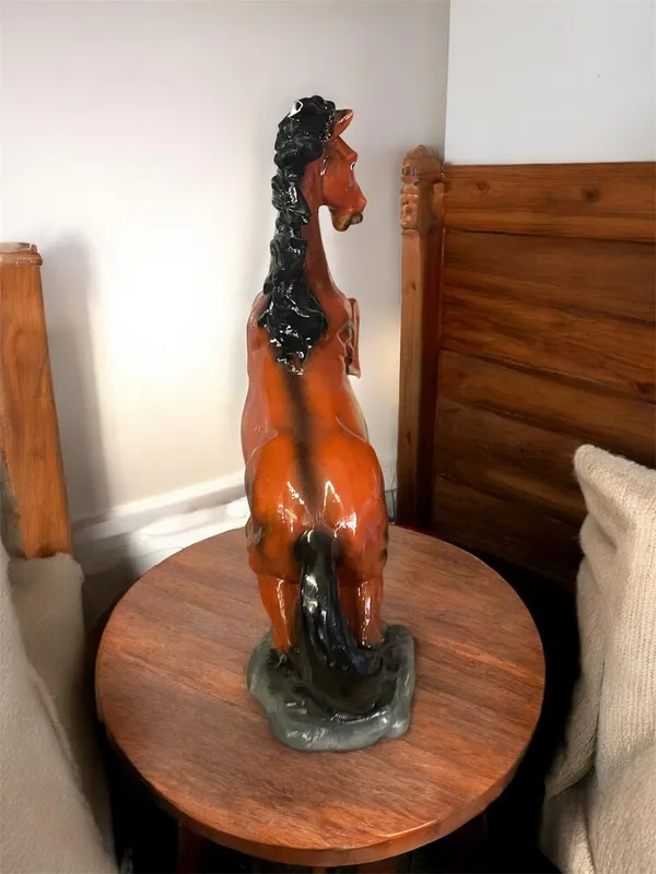 Brown_Rearing_Horse_Decorative_Figurine