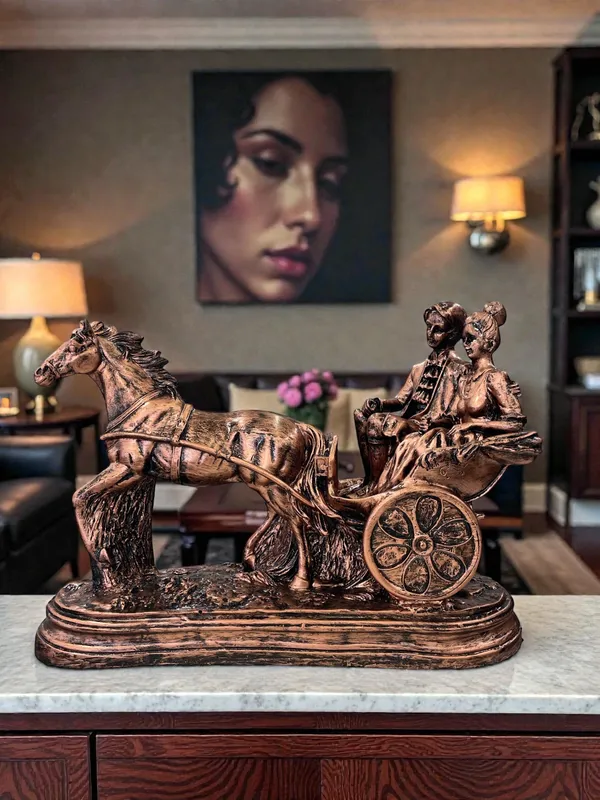 Antique_Style_Horse_Carriage_Couple_Showpiece