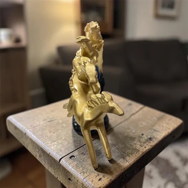 Metallic_Abstract_Horse_Wave_Sculpture
