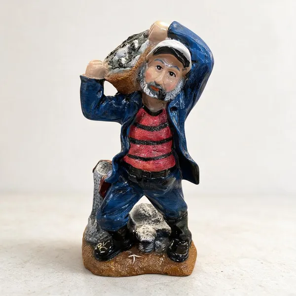 Multicolour_Worker_Carrying_Sack_Decorative_Figurine