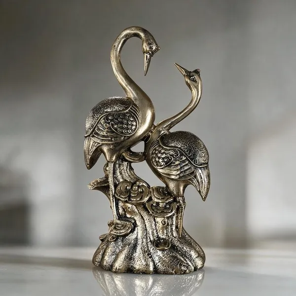 Metallic_Finish_Decorative_Bird_Sculpture