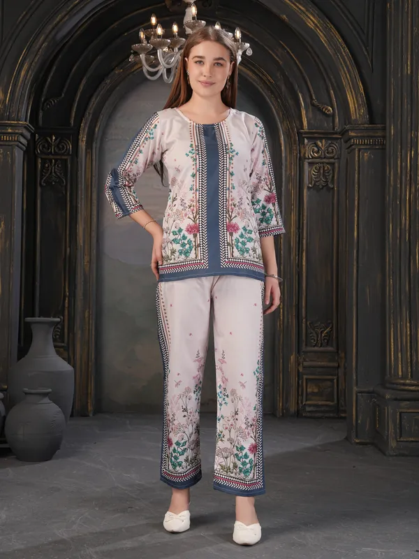 Pink_Printed_Straight_Fit_Co-Ord_Set_For_Women