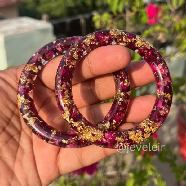 Handmade_Real_Flowers_Bangles_Customisable_Pair_Of_2_Unique_Gift_For_Women_Rose_Bangles