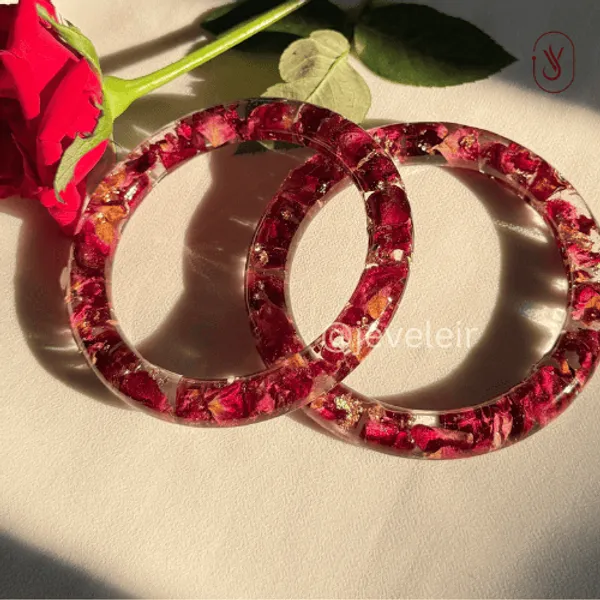 Handmade_Real_Flowers_Bangles_Customisable_Pair_Of_2_Unique_Gift_For_Women_Rose_Bangles