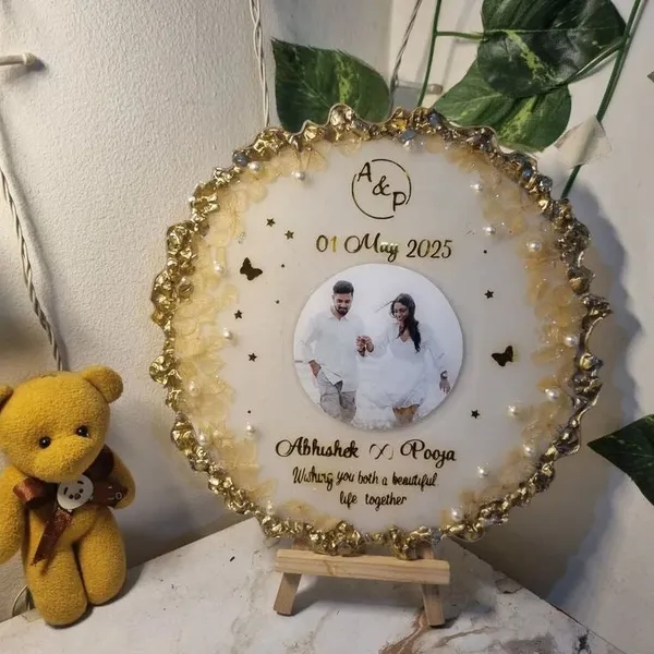 Personalized_8_Inch_Resin_Wedding_Plate_With_Stand_Preserve_Your_Flowers_Forever_Custom_Nikah_Couple_Name_Keepsake_Default_Title