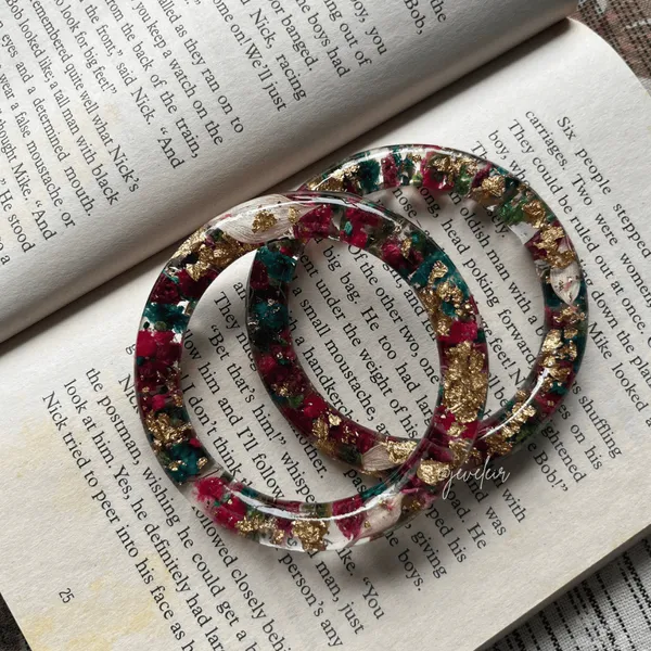 Handmade_Real_Flowers_Bangles_Customisable_Pair_Of_2_Unique_Gift_For_Women_Multi_Flower_Bangle