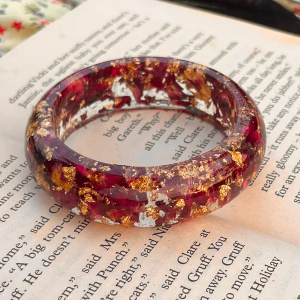 Handmade_Real_Rose_Thick_Kada_Single_100_Preserved_Flower_Bracelet_For_Women_Custom_Resin_Jewellery_Gift_Rose_Flower