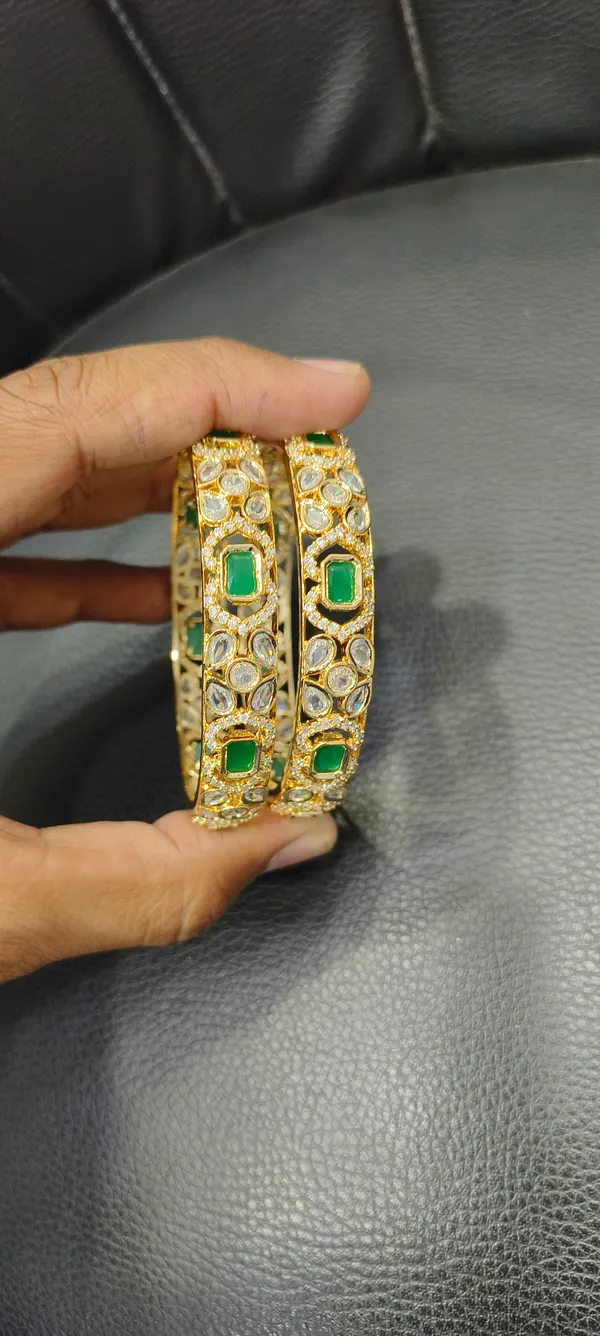 Gold-Tone_Green_Stone_Embellished_Bangles_for_Women