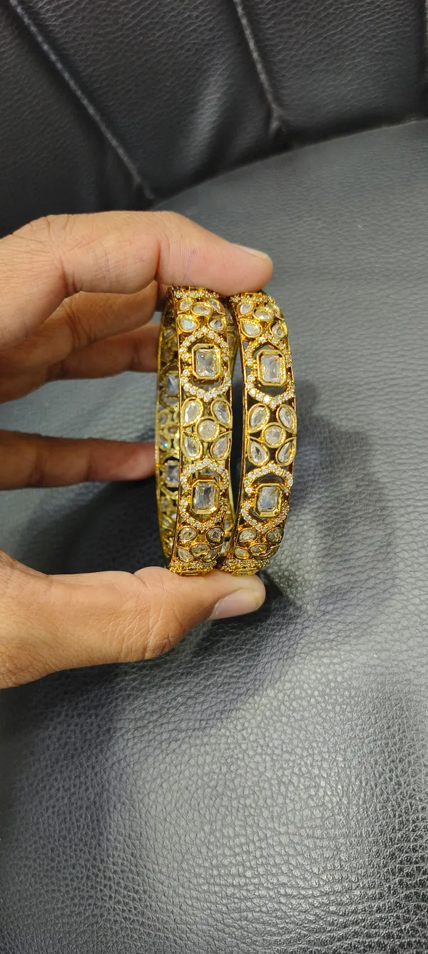 Gold_Tone_Embellished_Bangle_Set_for_Women