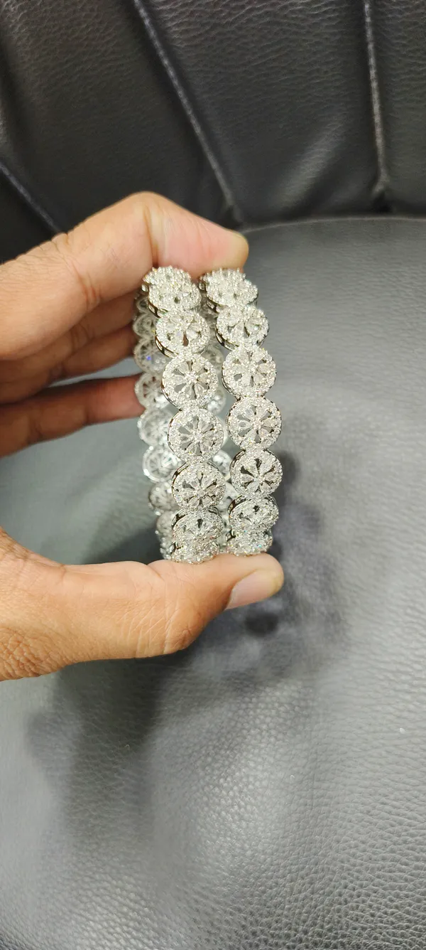 Silver_Tone_Floral_Stone_Bangles_For_Women