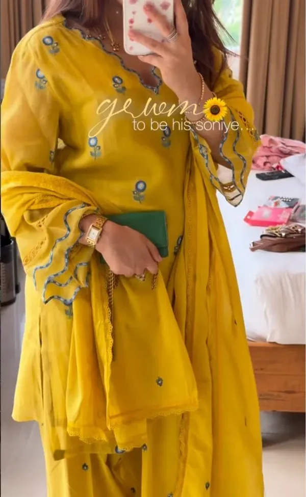 Yellow_Embroidered_Chanderi_Kurta_With_Farshi_Salwar
