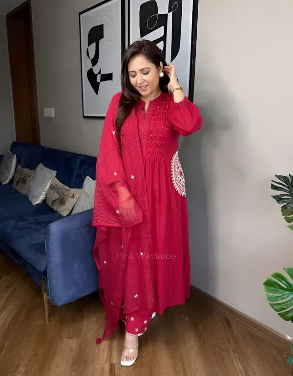 Pink_Mul_Cotton_Embroidered_Straight_Suit_Set_With_Dupatta_For_Women