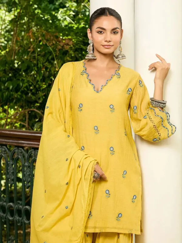 Yellow_Chanderi_Embroidered_Kurta_Farshi_Salwar_Set_For_Women