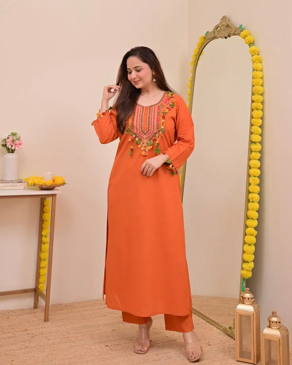 Orange_Threadwork_Tasseled_Cotton_Kurta_Set