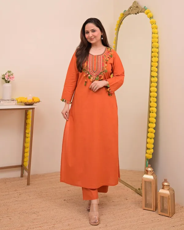 Orange_Threadwork_Tasseled_Cotton_Kurta_Set
