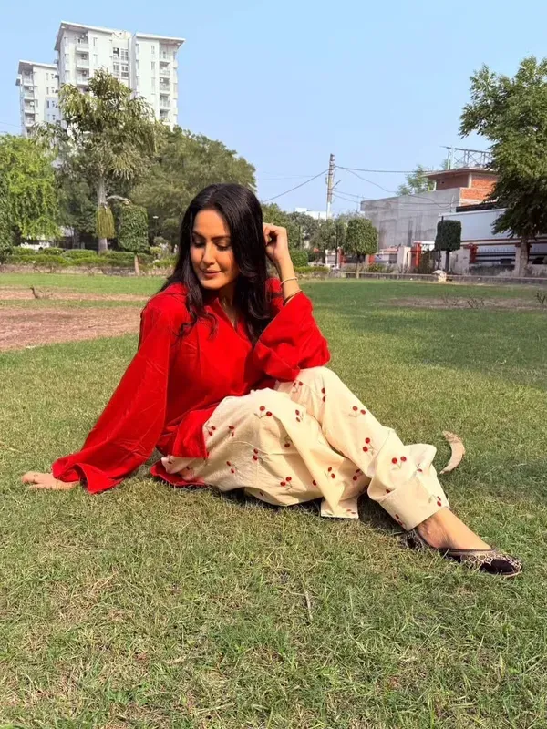 Red_Cotton_Embroidered_Yoke_Kurta_Palazzo_Set_For_Women