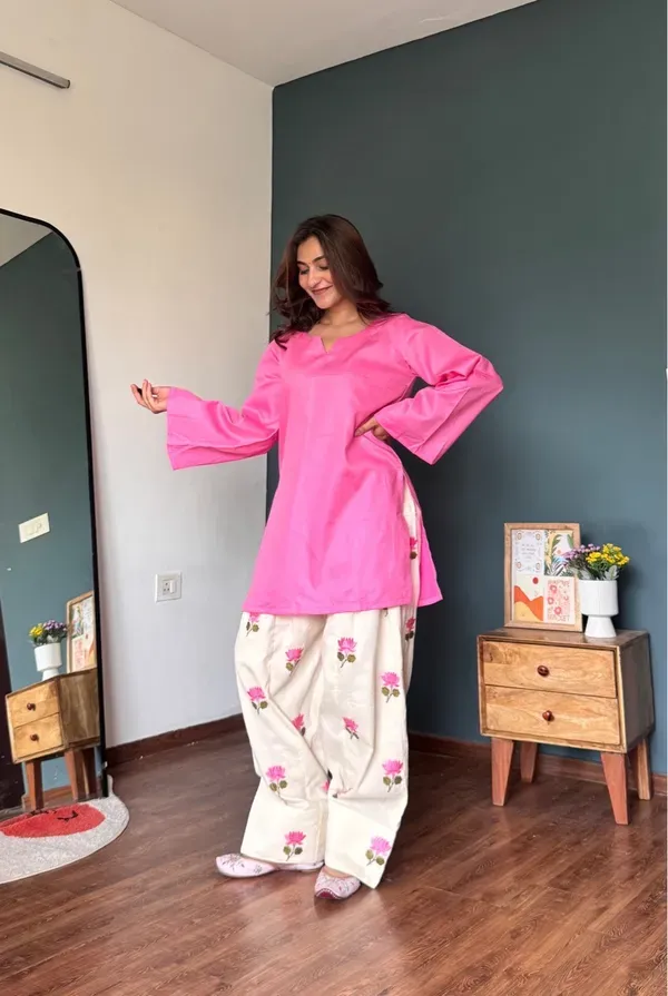 Pink_Cotton_Embroidered_Farshi_Salwar_Set_For_Women