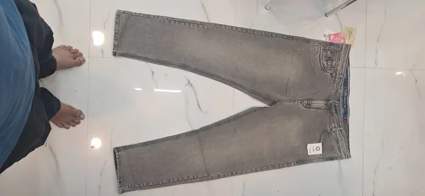 Grey_Denim_Slim_Fit_Jeans_For_Men