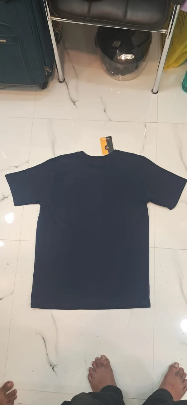 Navy_Graphic_Print_T-Shirt_for_Men