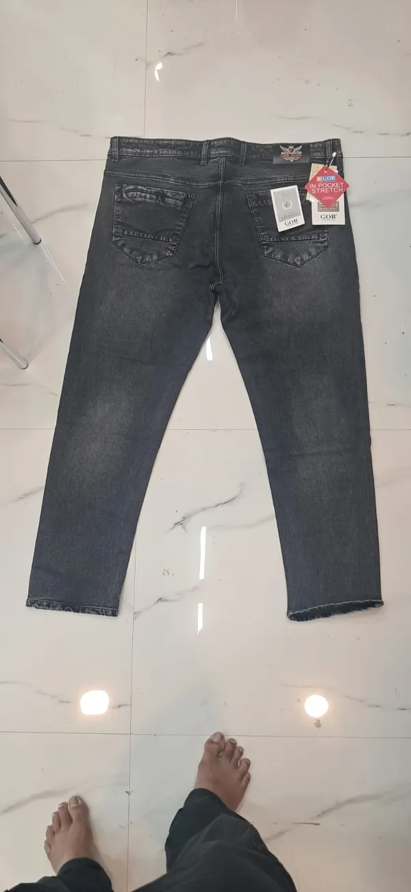 Grey_Denim_Slim_Fit_Jeans_for_Men
