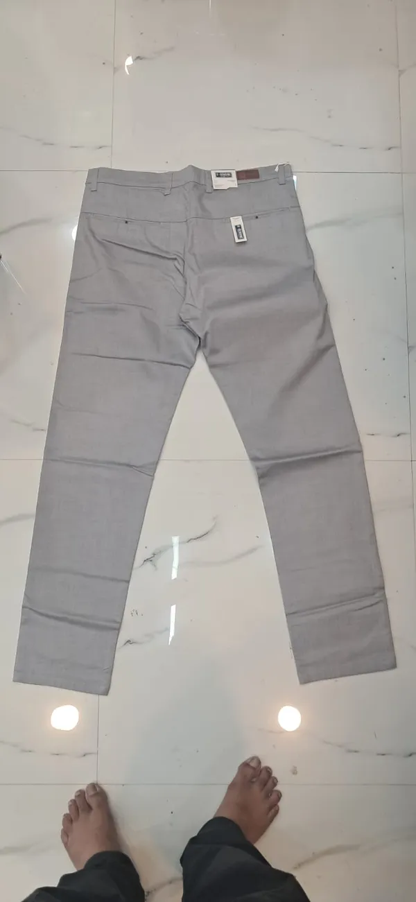 Grey_Slim_Fit_Trousers_for_Men