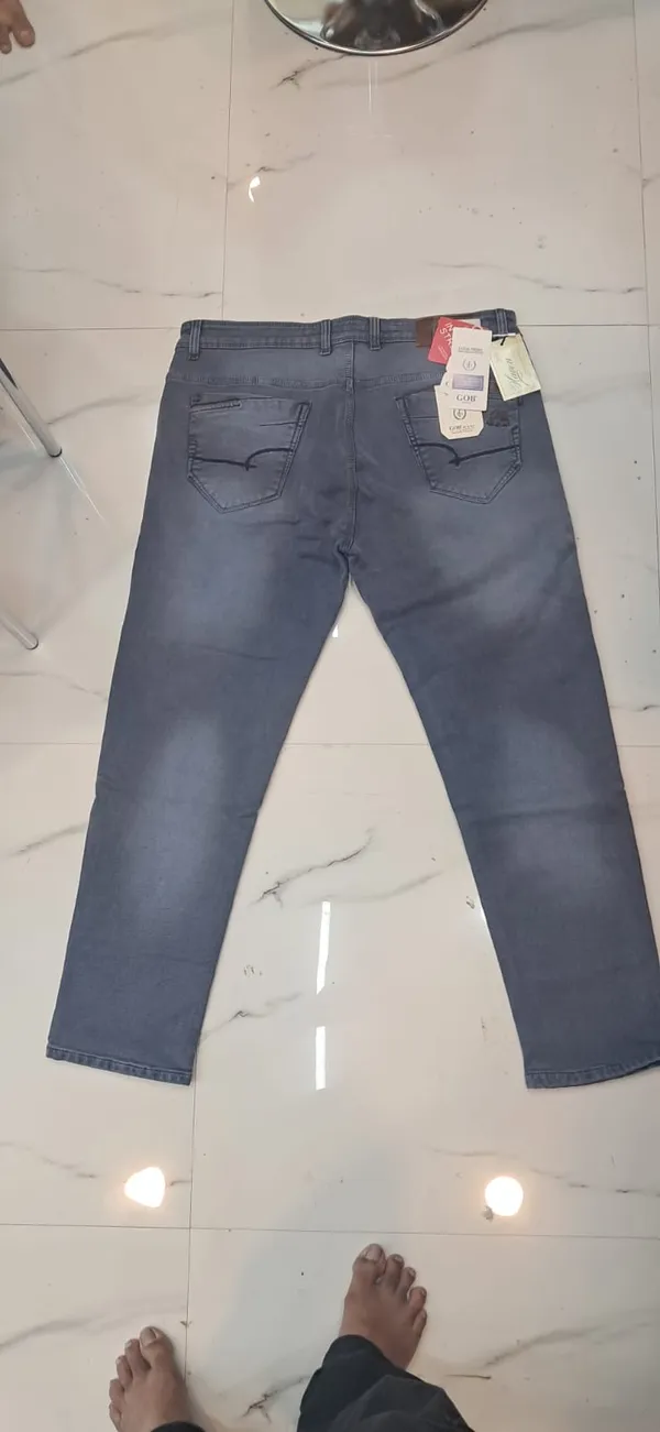 Grey_Denim_Slim_Fit_Jeans_for_Men