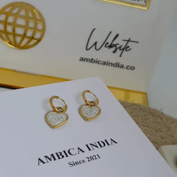 White_Heart_Studded_Earrings_Default_Title