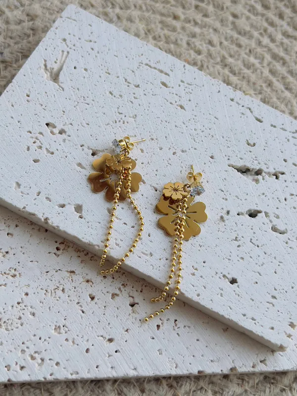 Flower_Long_Earrings_Default_Title